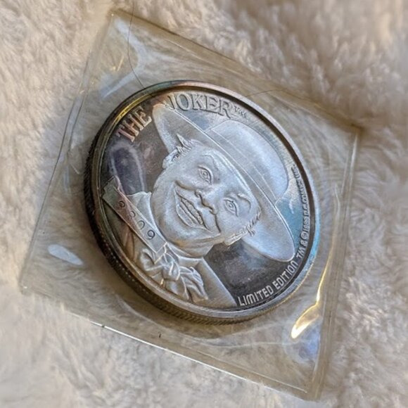 O2 DC COMIC 1989 Limited Editon 50th Anniv #8809 The Joker .999 Fine Silver - Picture 2 of 3